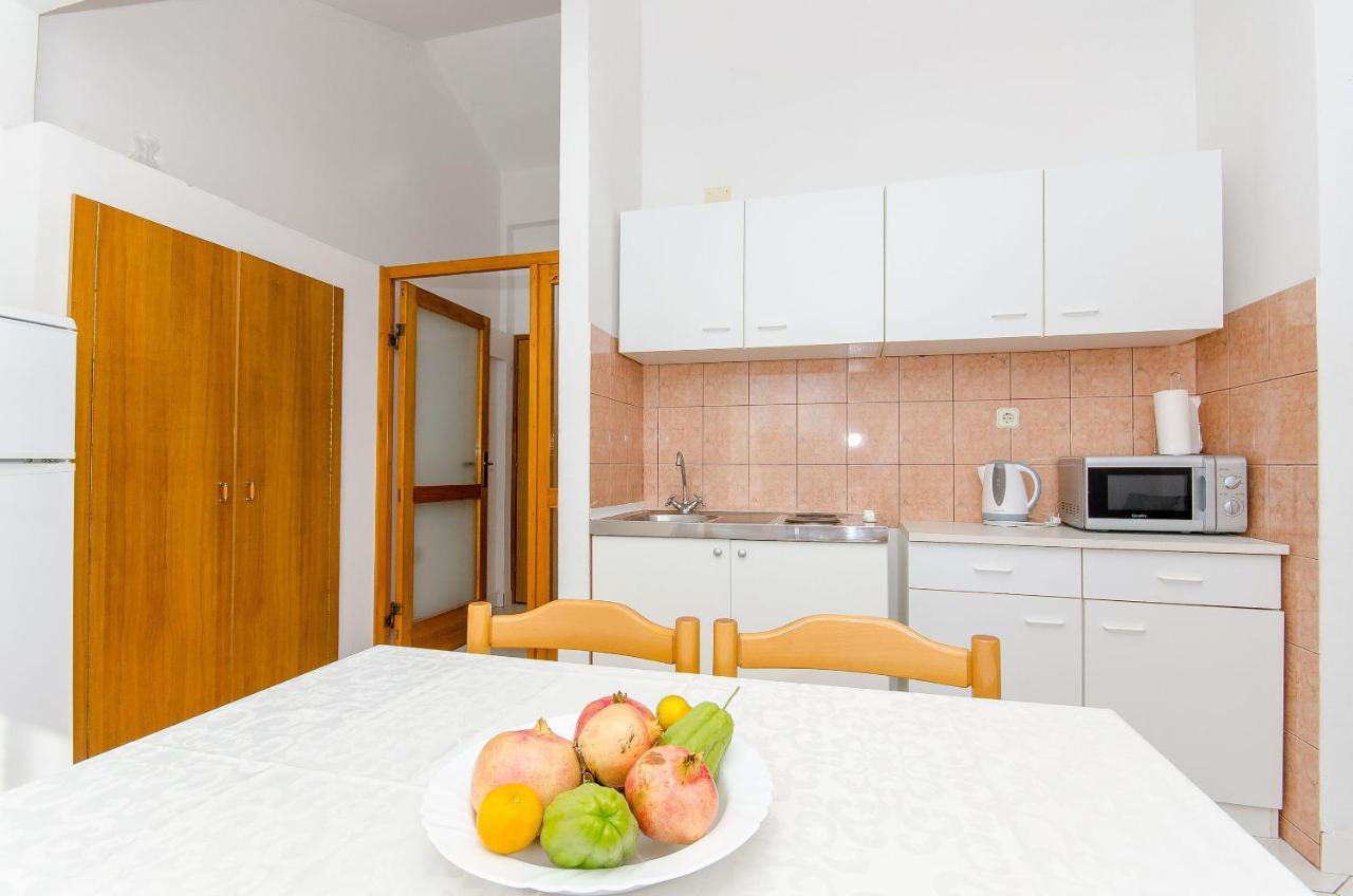Apartments Zoran Drvenik  Zewnętrze zdjęcie